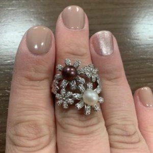 Vantel Pearls "Your Moment" Ring